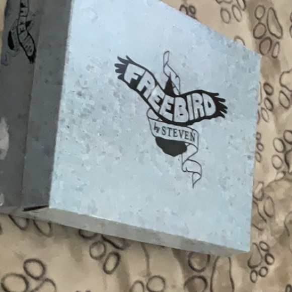 Freebird by Steven Brown Leather Sandals - Picture 5 of 6